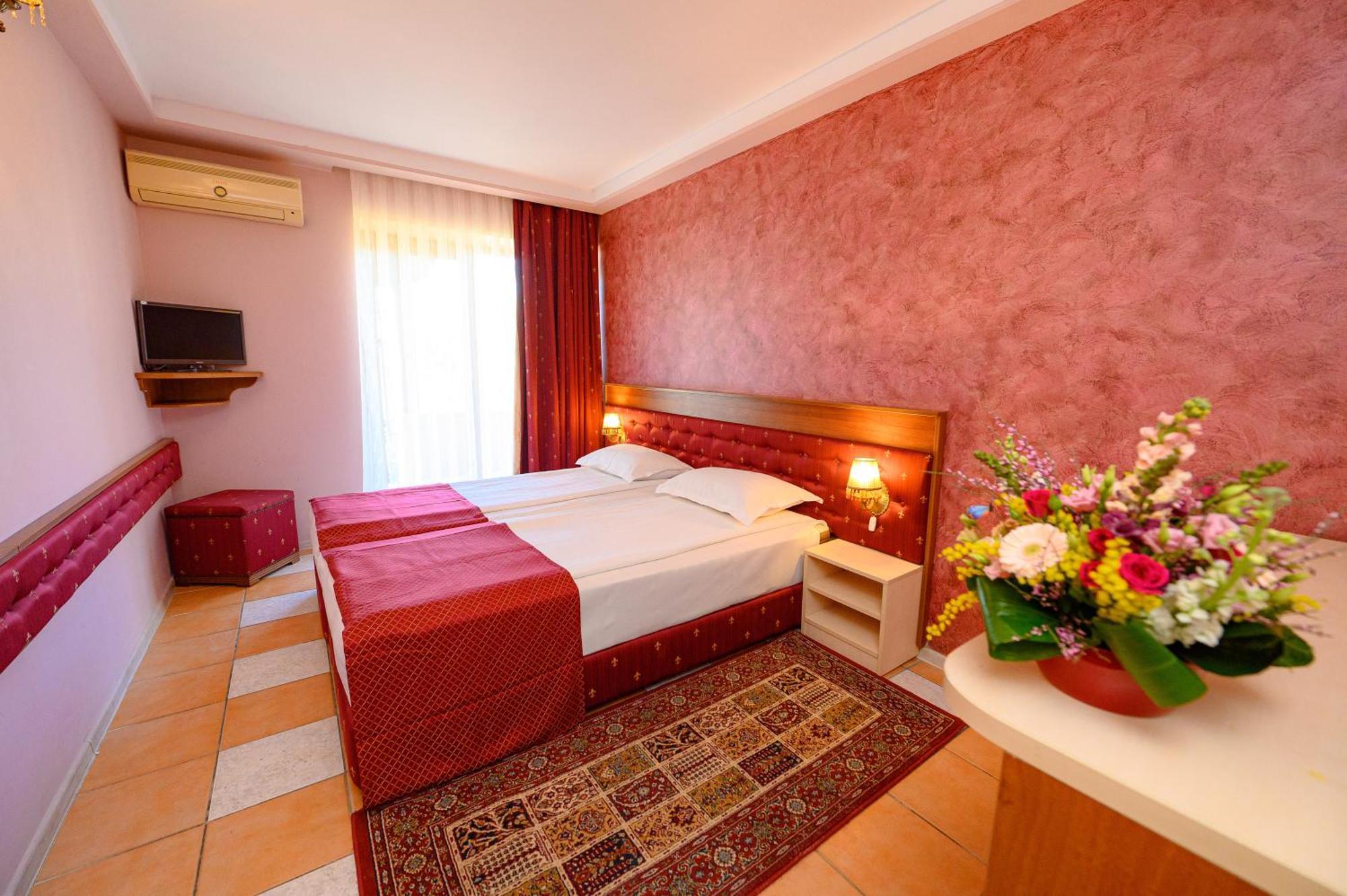 Hotel Iris-Mimoza Jupiter Exteriér fotografie